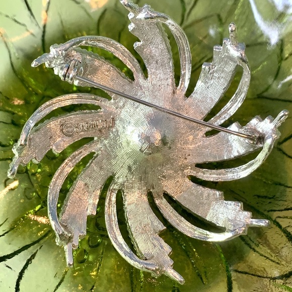 Sarah Coventry Silver Tone Brooch Faux Pearl - Picture 6 of 11